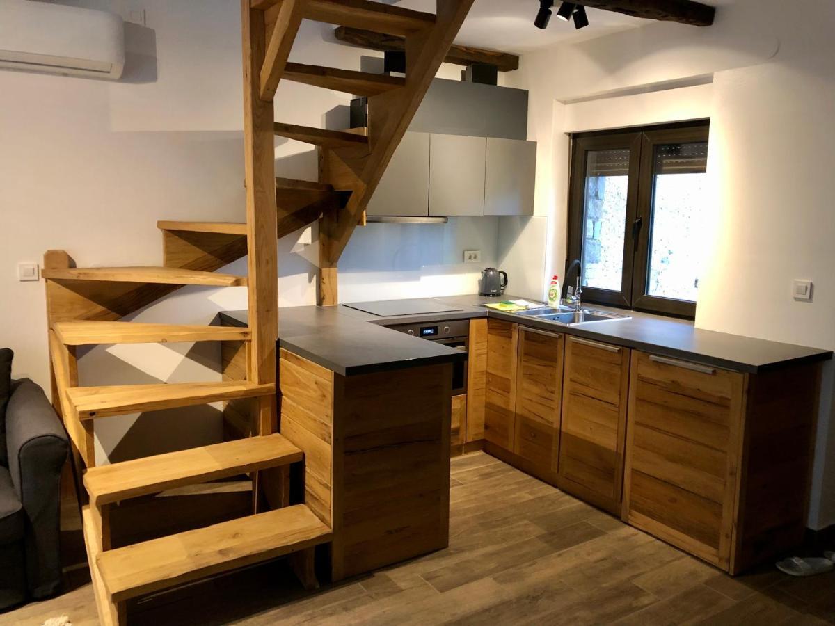 Mulina River Lodge Pribanjci Eksteriør bilde