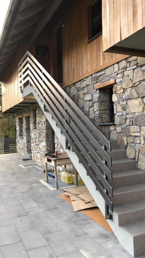 Mulina River Lodge Pribanjci Eksteriør bilde
