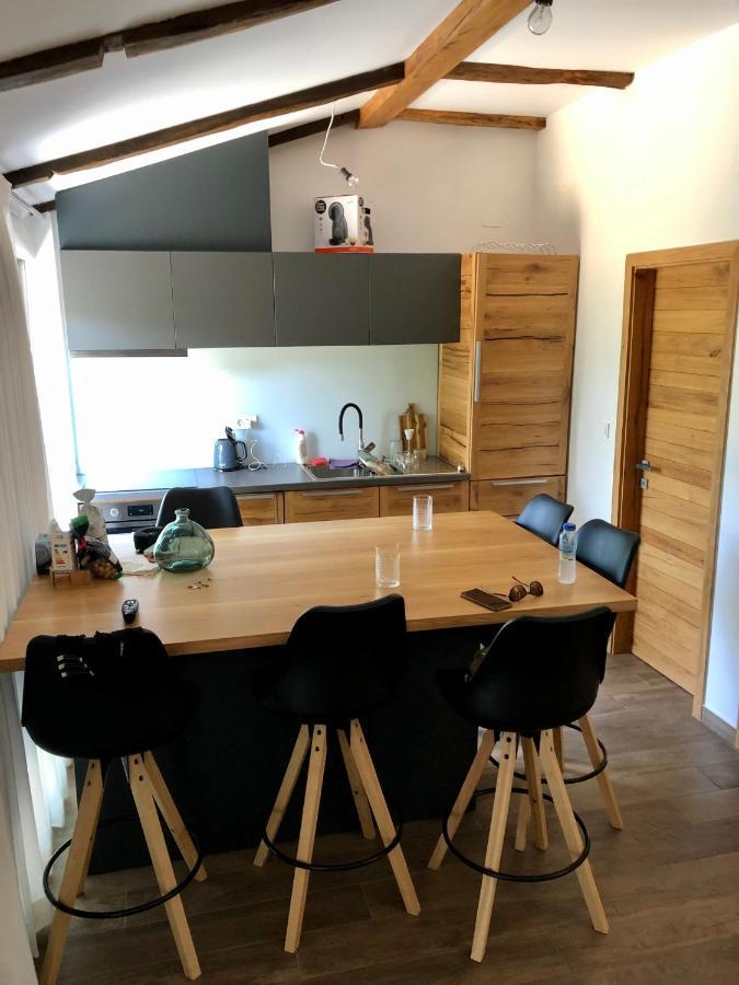 Mulina River Lodge Pribanjci Eksteriør bilde
