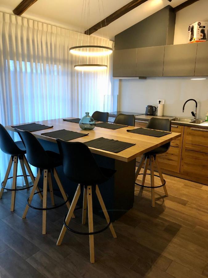 Mulina River Lodge Pribanjci Eksteriør bilde