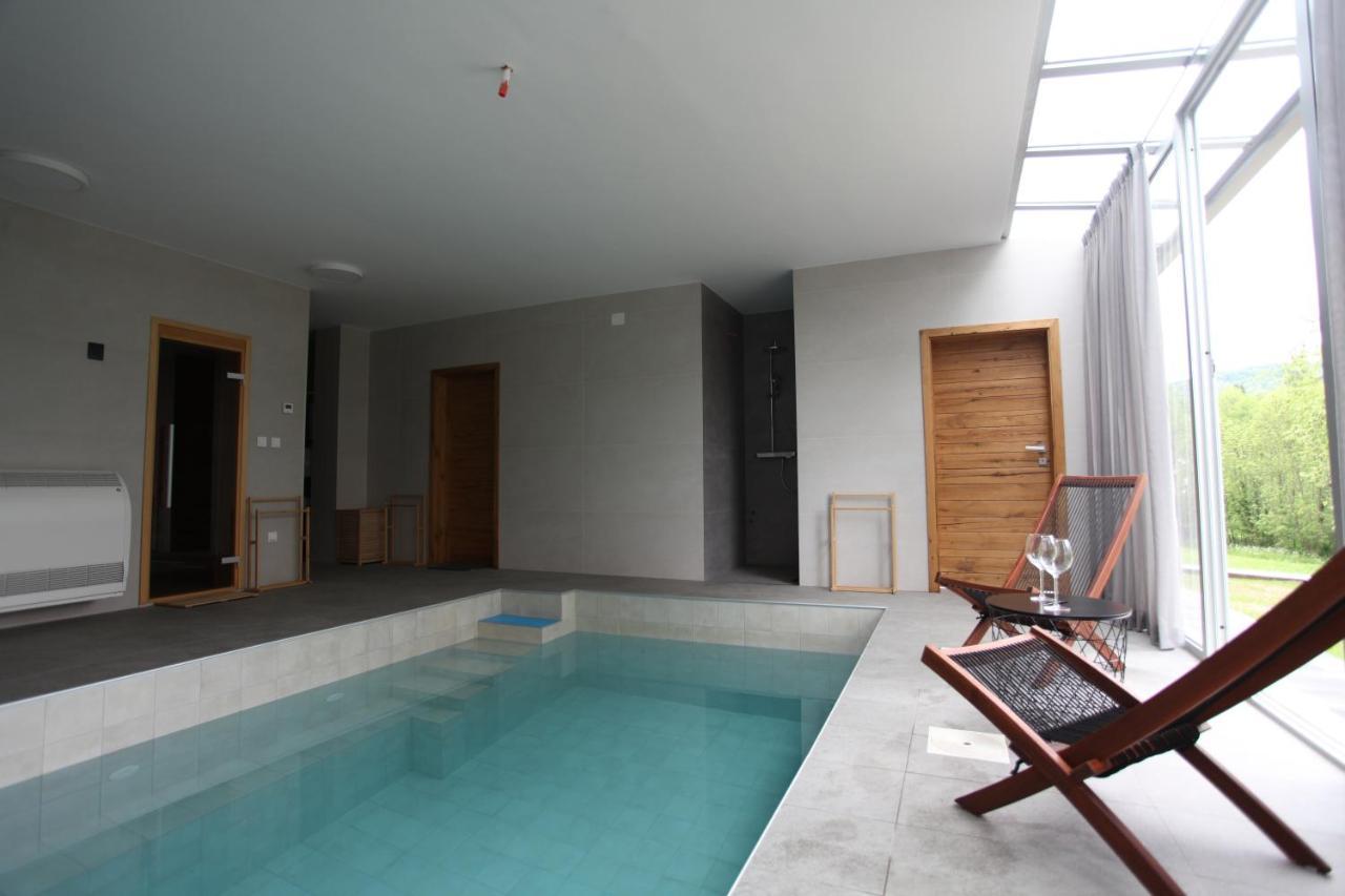Mulina River Lodge Pribanjci Eksteriør bilde