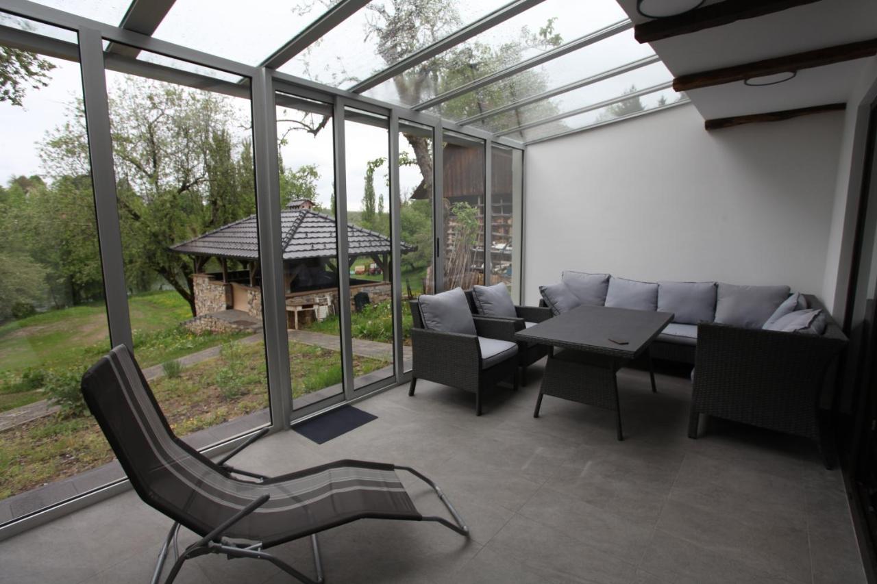 Mulina River Lodge Pribanjci Eksteriør bilde