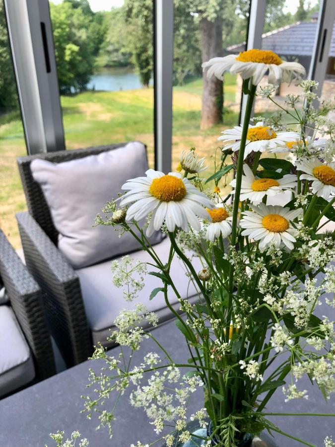 Mulina River Lodge Pribanjci Eksteriør bilde