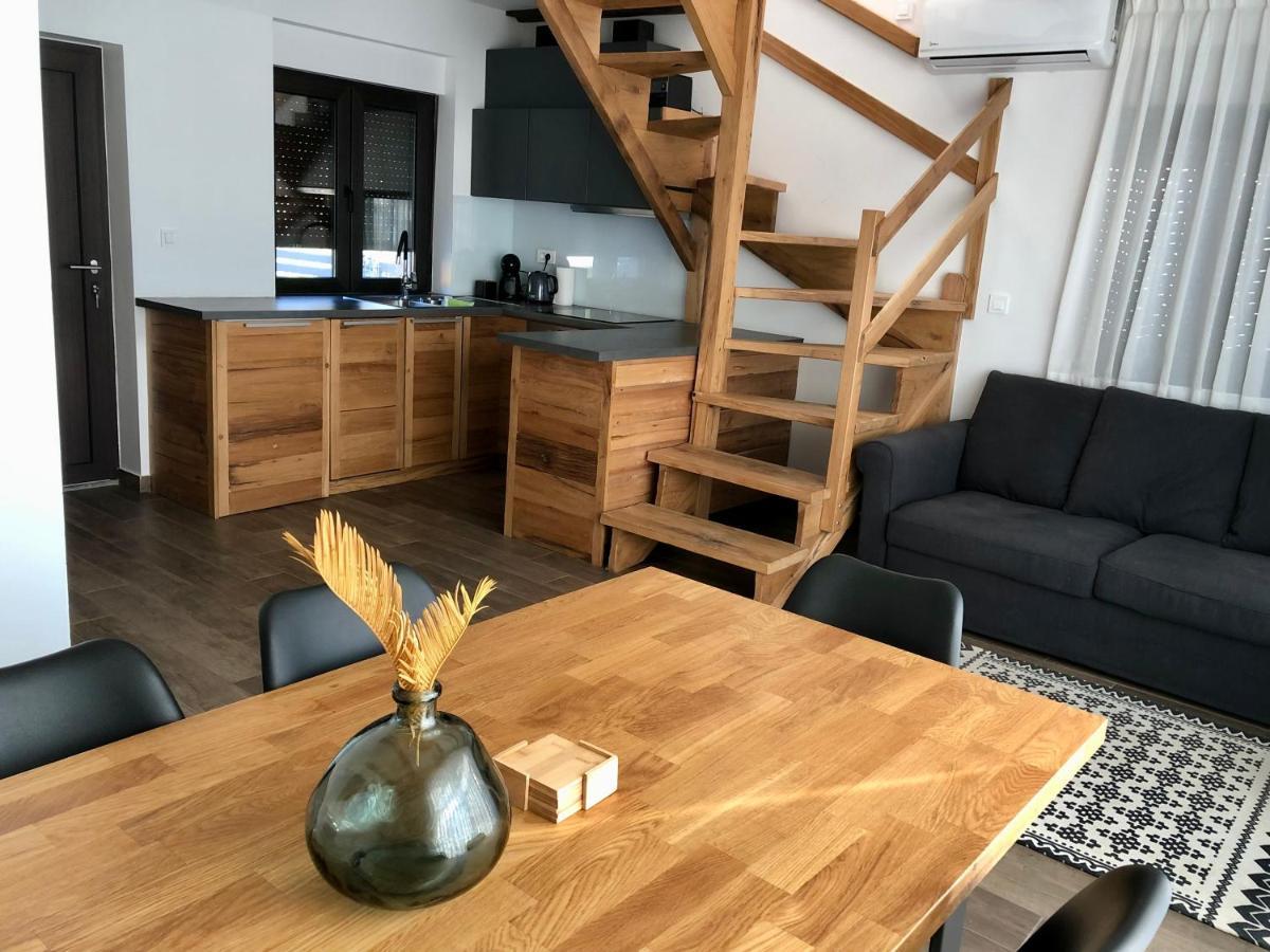Mulina River Lodge Pribanjci Eksteriør bilde